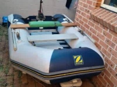 Zodiac 2.40 Inflatable