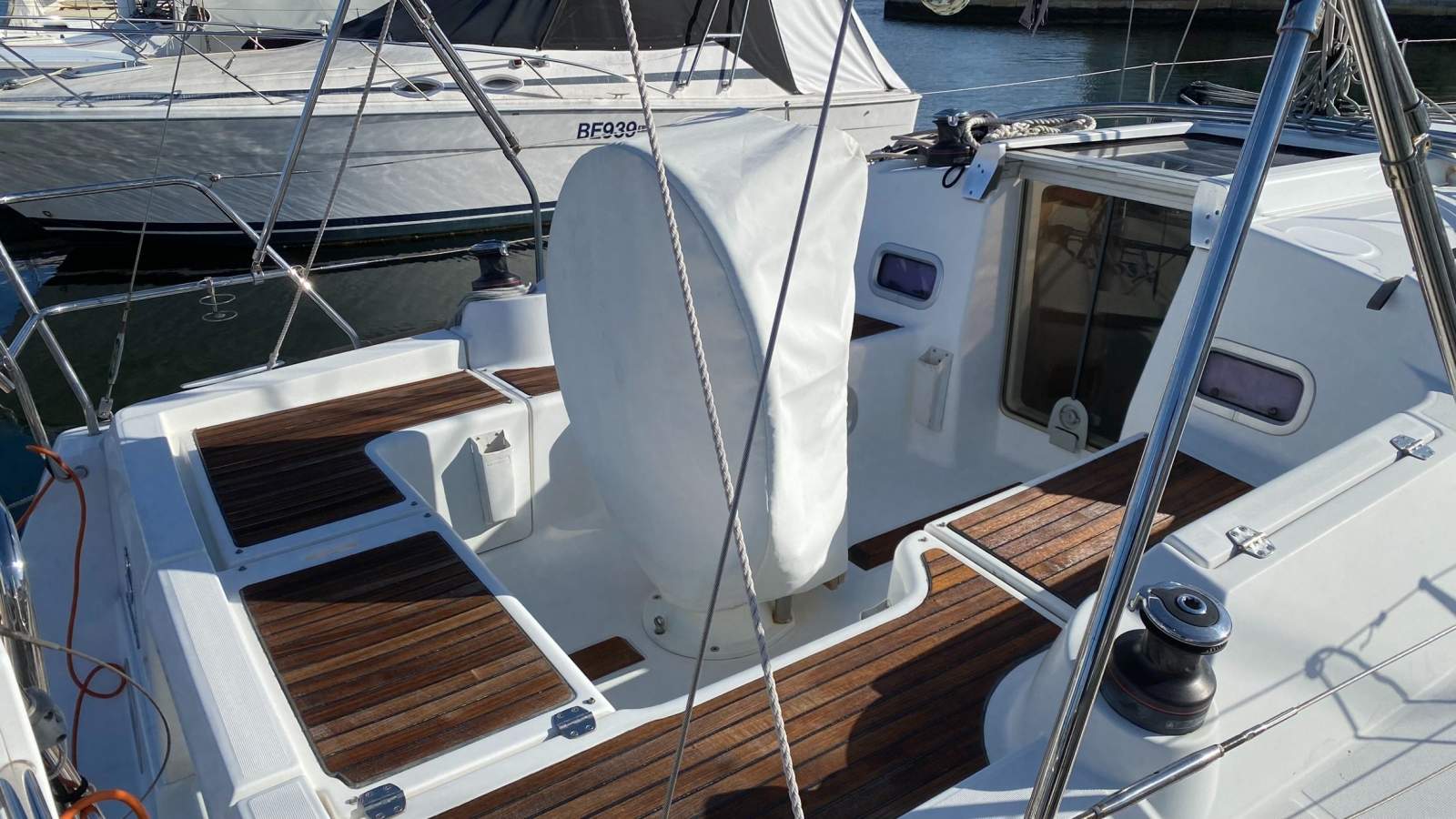 Beneteau Oceanis 31 fully managed syndicate - Sail Training included