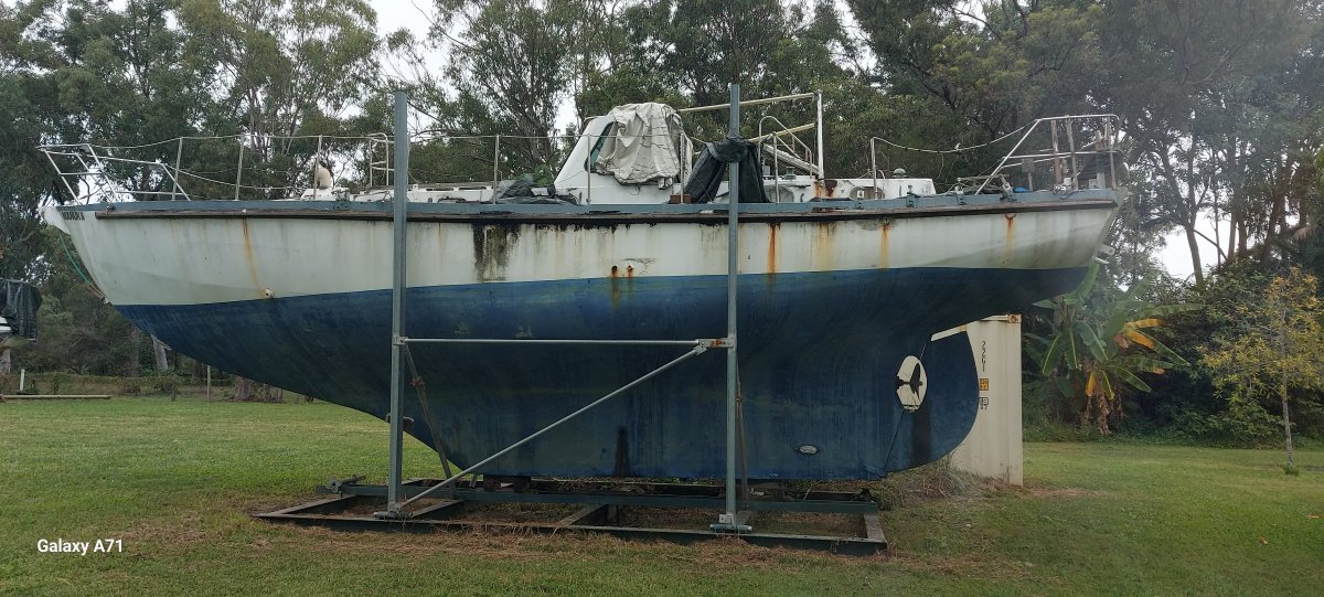 Eric Cox Ketch/Yawl (close call)