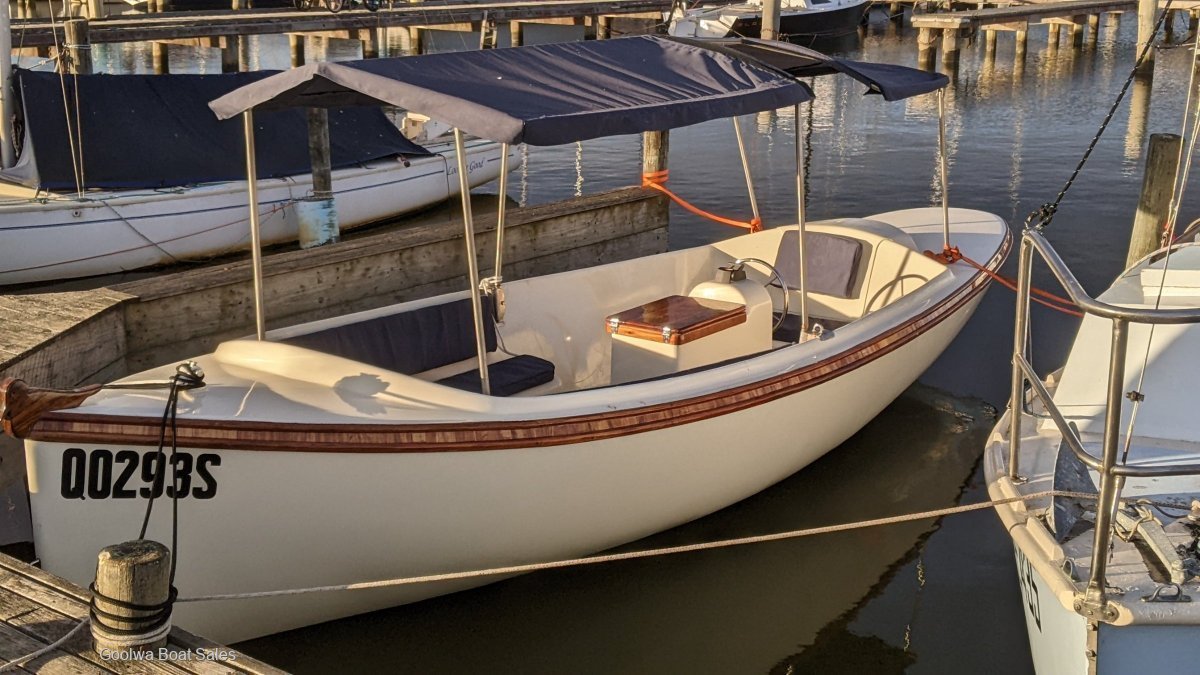 Eco-Boats Duckie 21