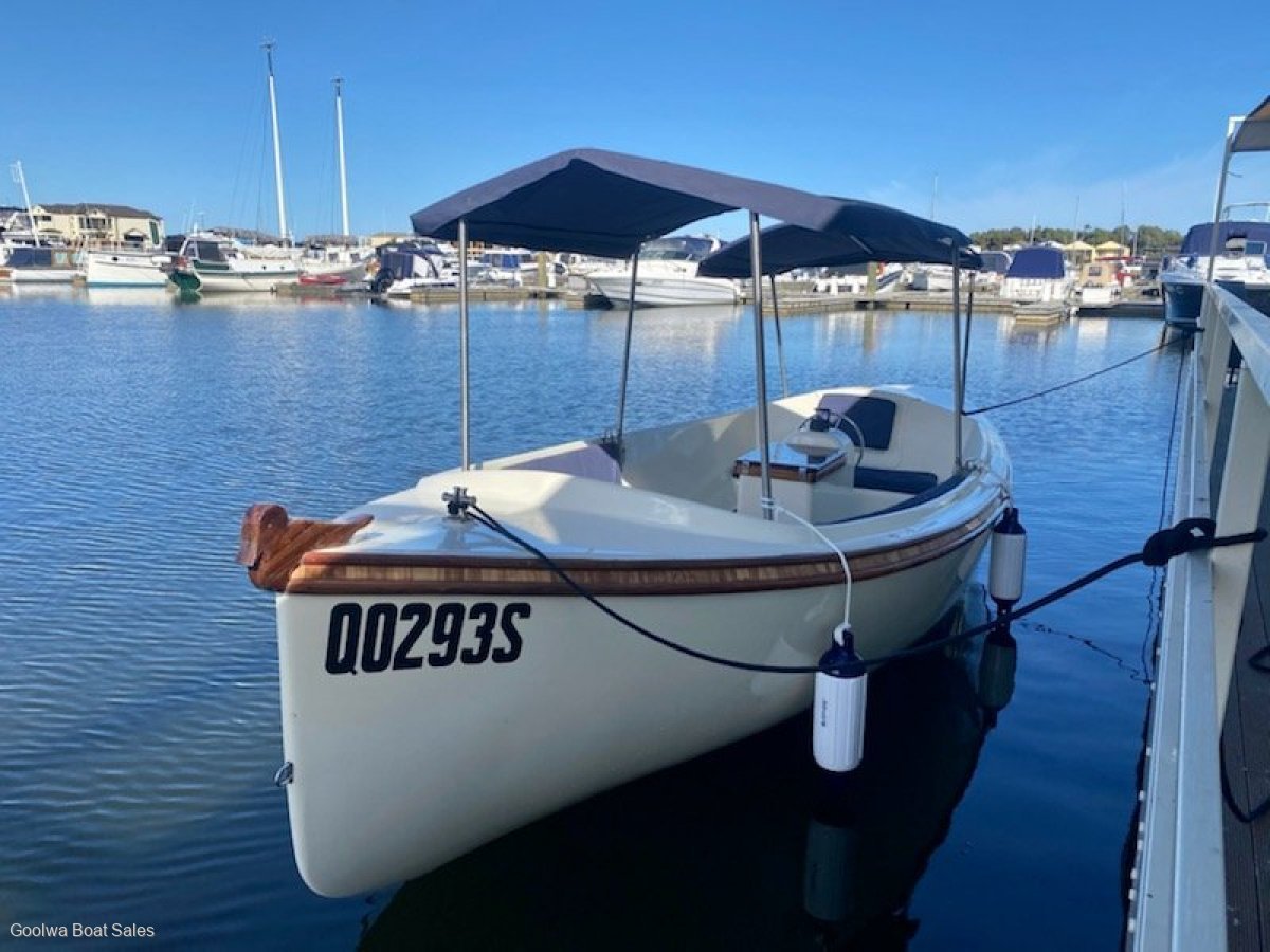 Eco-Boats Duckie 21