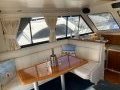 Riviera 36 Platinum Flybridge 36 Single Cab:Converts to double bed