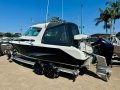 Whittley SL 26 Hard Top Outboard