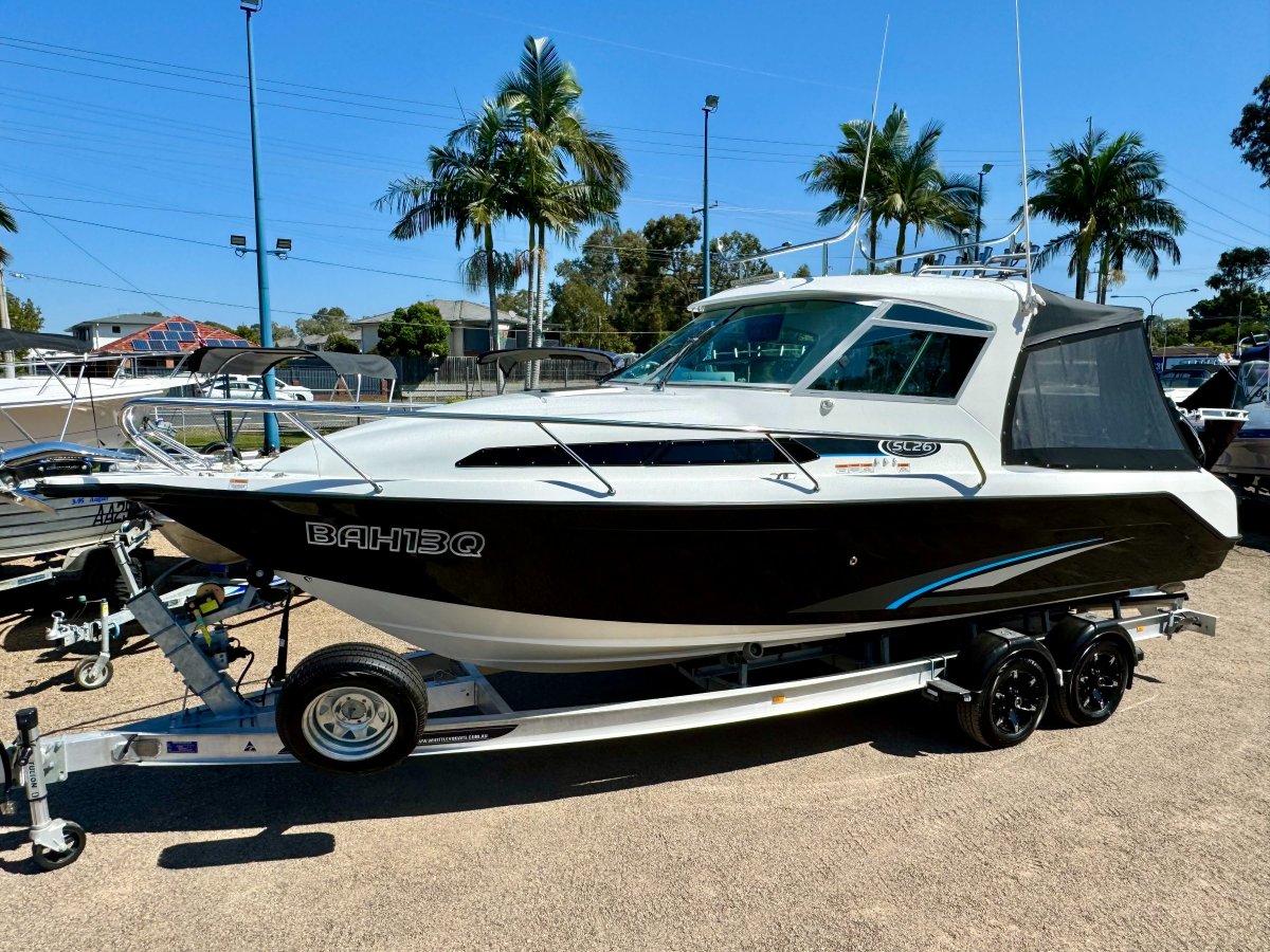 Whittley SL 26 Hard Top Outboard