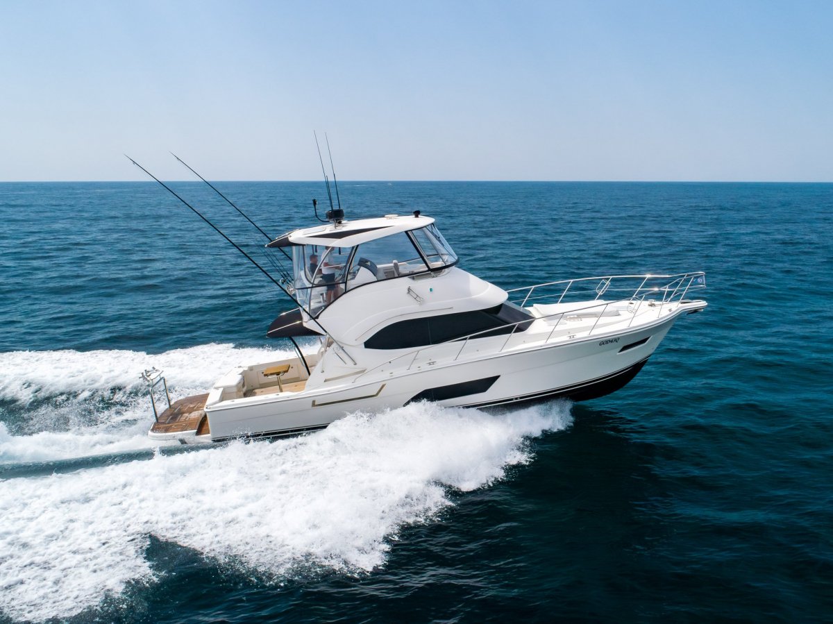Riviera 43 Open Flybridge