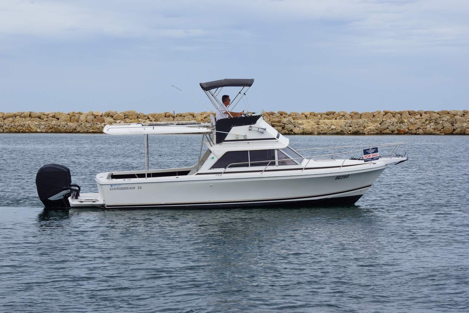 Caribbean 26 Flybridge Sports Fisherman ALL REASONABLE OFFERS CONSIDERED