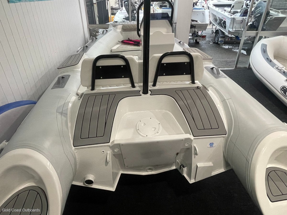 New GC Inflatables 360 Raptor