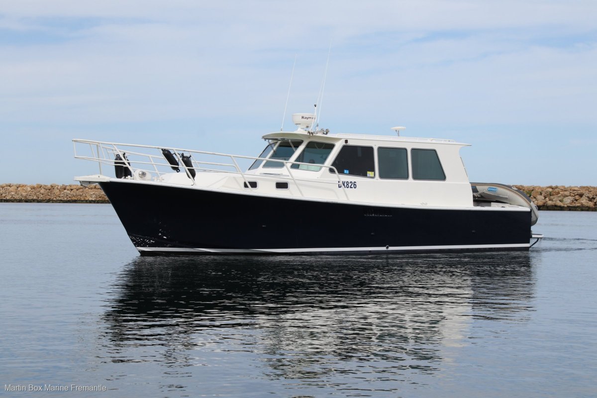 Steve Ward 38 Cabin Cruiser with Caterpillar Diesel