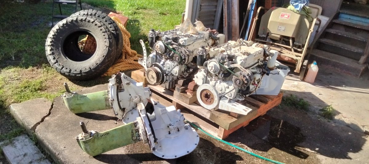 Yanmar SD40 sail drives, 2 x engines and sail drives 55 hp