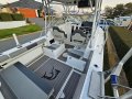 Boston Whaler 230 Conquest Powered by 2008 Mercury Verado 300hp | 540 Hours