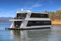 Amore Houseboat Holiday Home on Lake Eildon:Amore on Lake Eildon