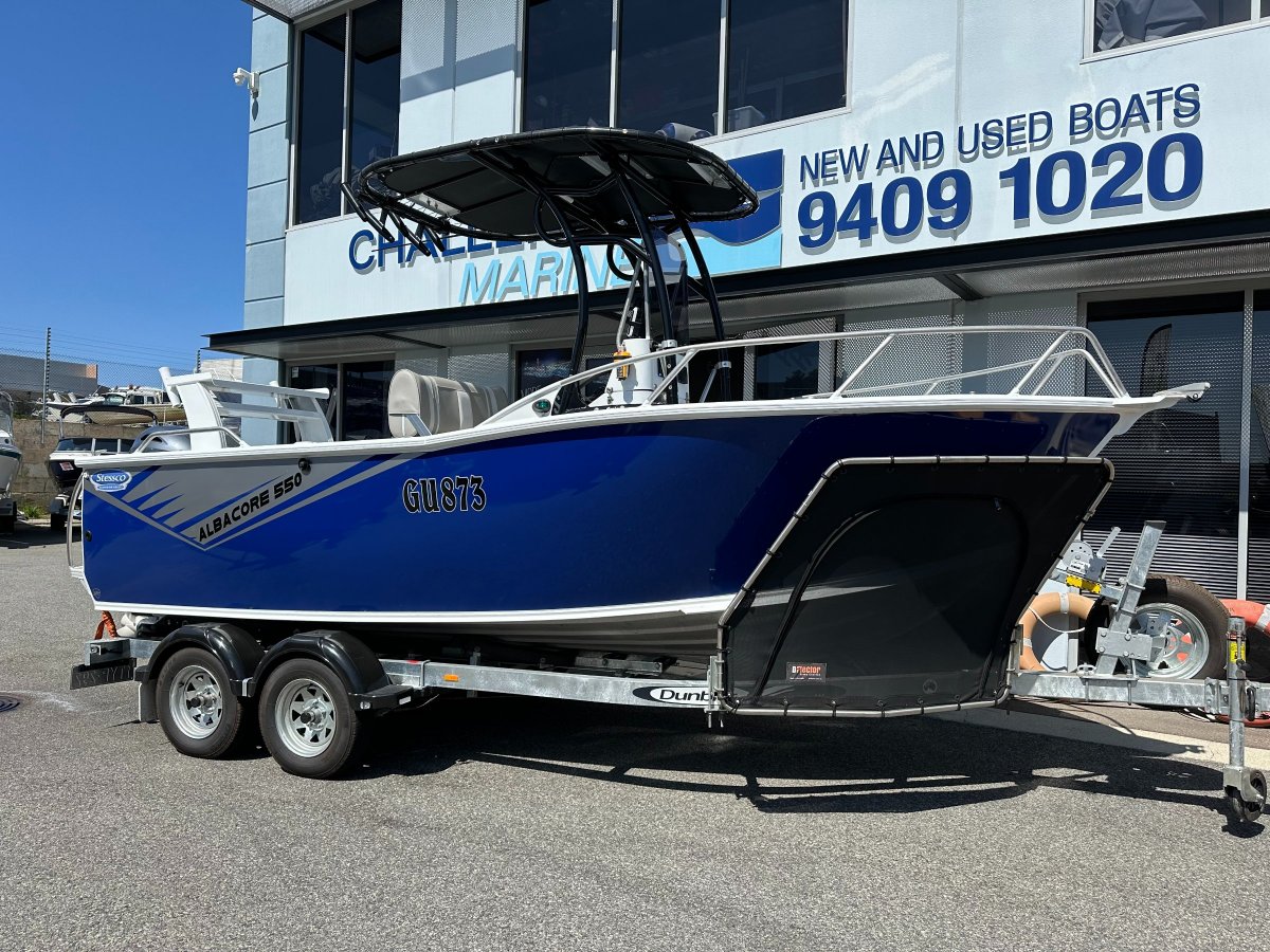 Stessco Albacore 550 CC With Yamaha 115HP 4 Stroke only 11 Hours!!