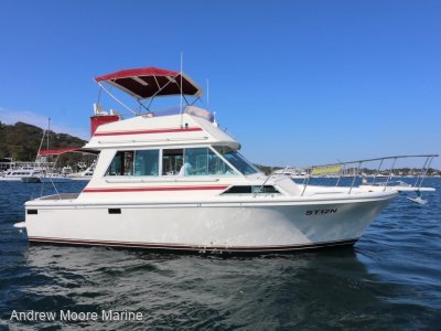 Mariner 31 Flybridge