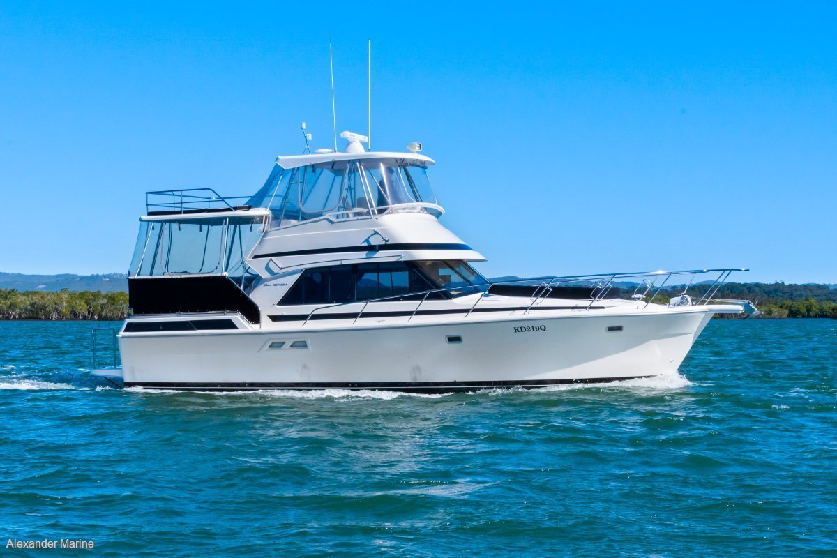 Riviera 40 Aft Cabin