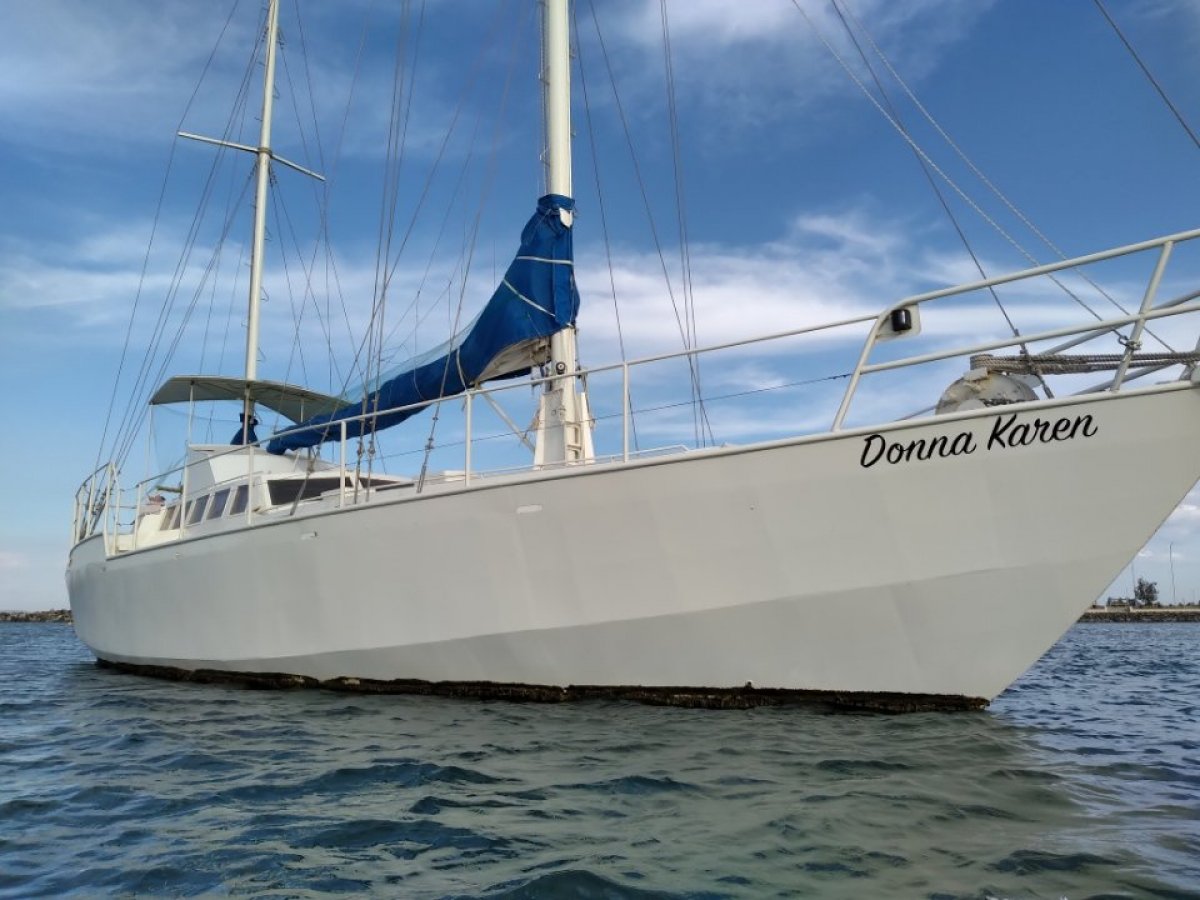 Bruce Roberts 53 Ketch
