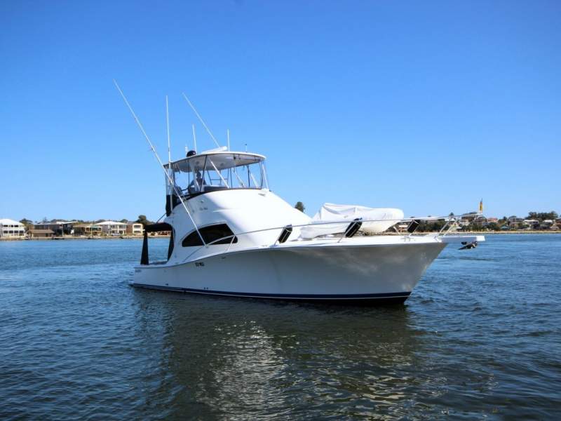 Luhrs 41 Convertible *** ONE OF A KIND ***