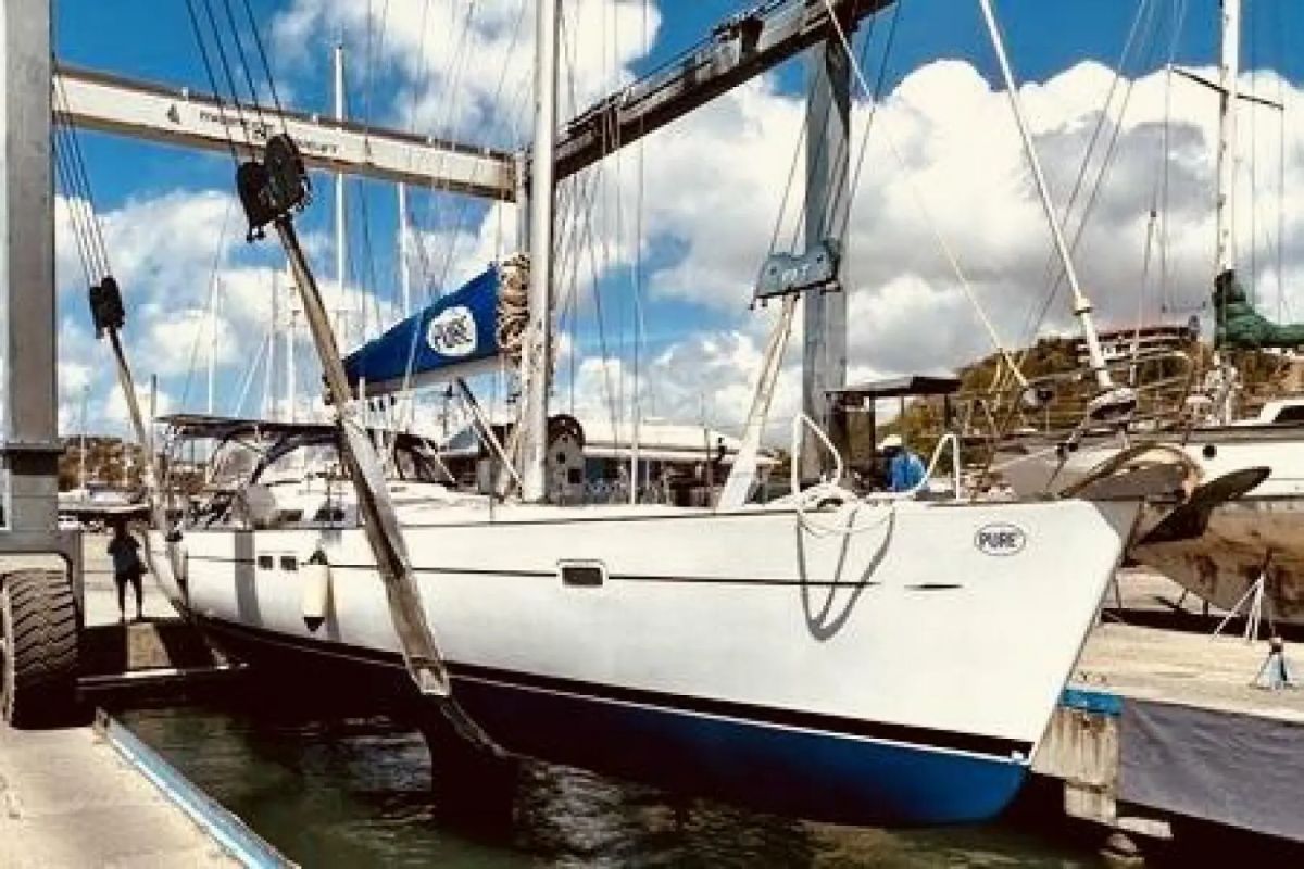 Beneteau Oceanis 473