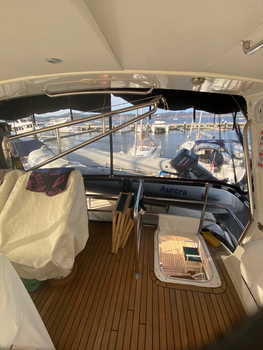 Westcat Explorer 40 Westcat Explorer 40