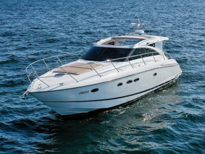 Princess V45 *305 hours from new*