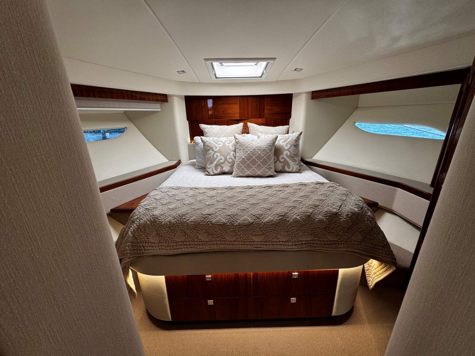 STORMY Riviera 6000 Sport Yacht Platinum Edition Boat Brokers of Tasmania