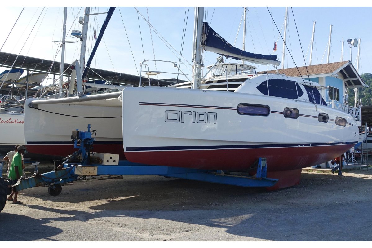 Leopard Catamarans 46 Owners Version image