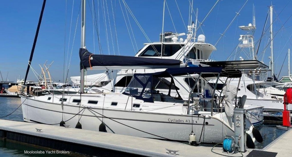 Beneteau Cyclades 43.3 - Inspect Mooloolaba