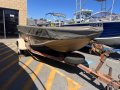 Quintrex 400 Hornet Wide Body