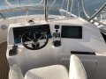 Riviera 3350 Flybridge