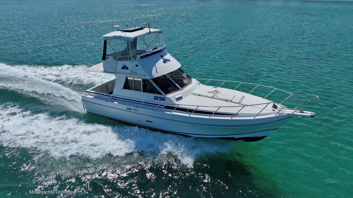 Thomascraft 35 Flybridge Encore 35FB Available now!