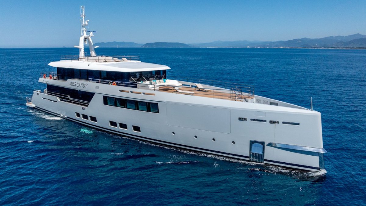 Versilcraft SportAdventure 45