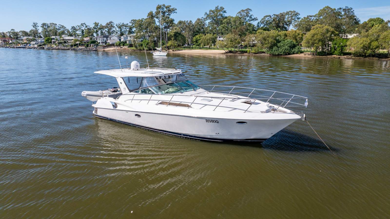 Riviera M400 Sports Cruiser