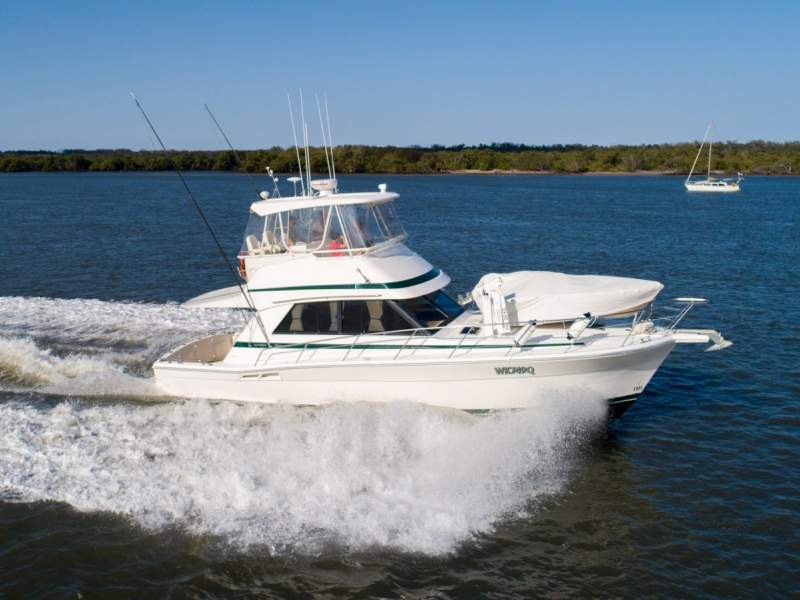 Riviera 39 Flybridge Platinum