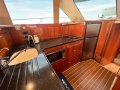 Riviera 51 Enclosed Flybridge