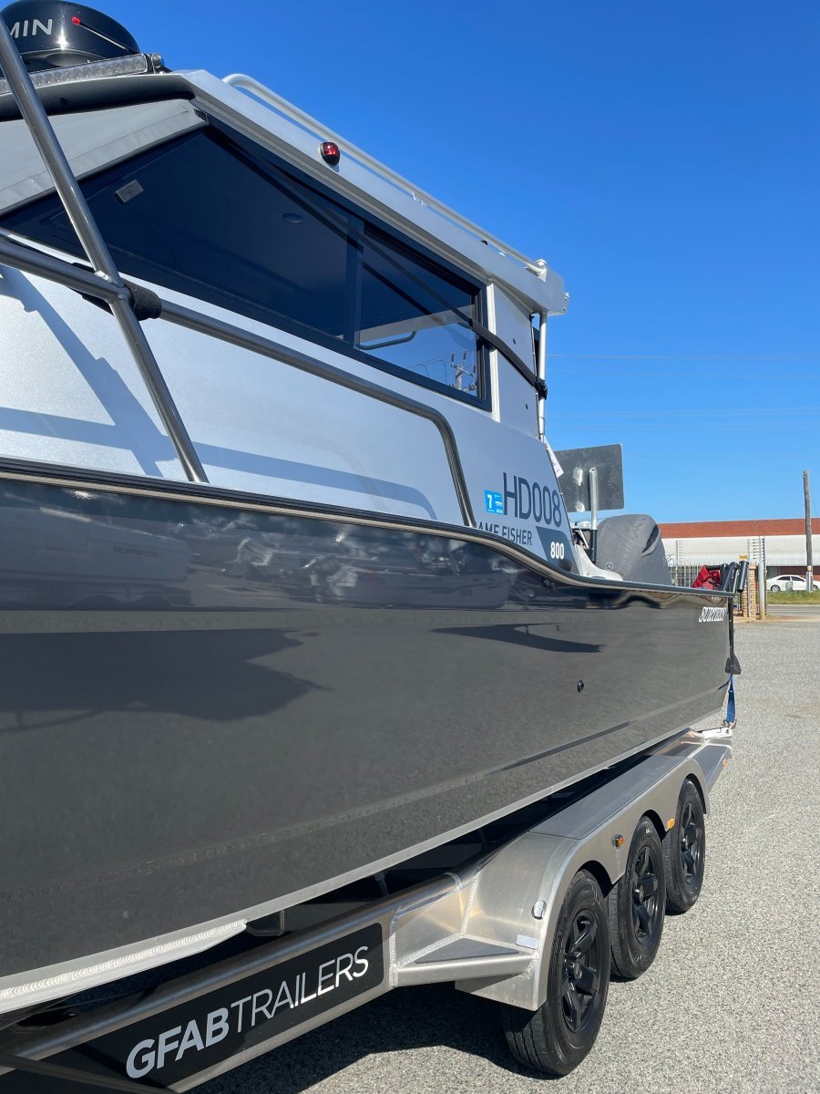 New Surtees 800 Gamefisher