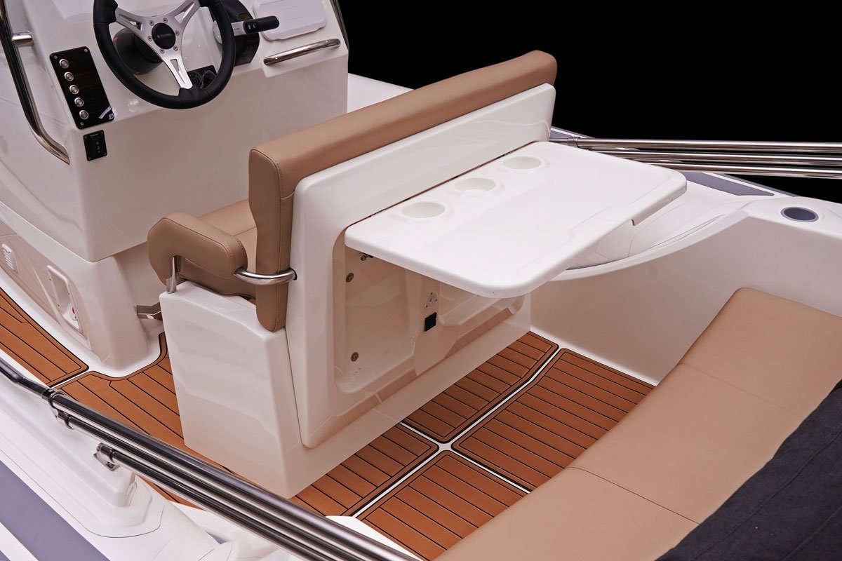 Brig Eagle 670 fibreglass centre console RIB with hypalon tubes