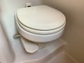 Sea Ray 275 Sundancer Bow Thruster - Kept on private - slipLow Hours