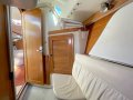 Catalina 320 sloop