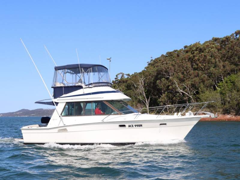 Riviera 33 Bluewater
