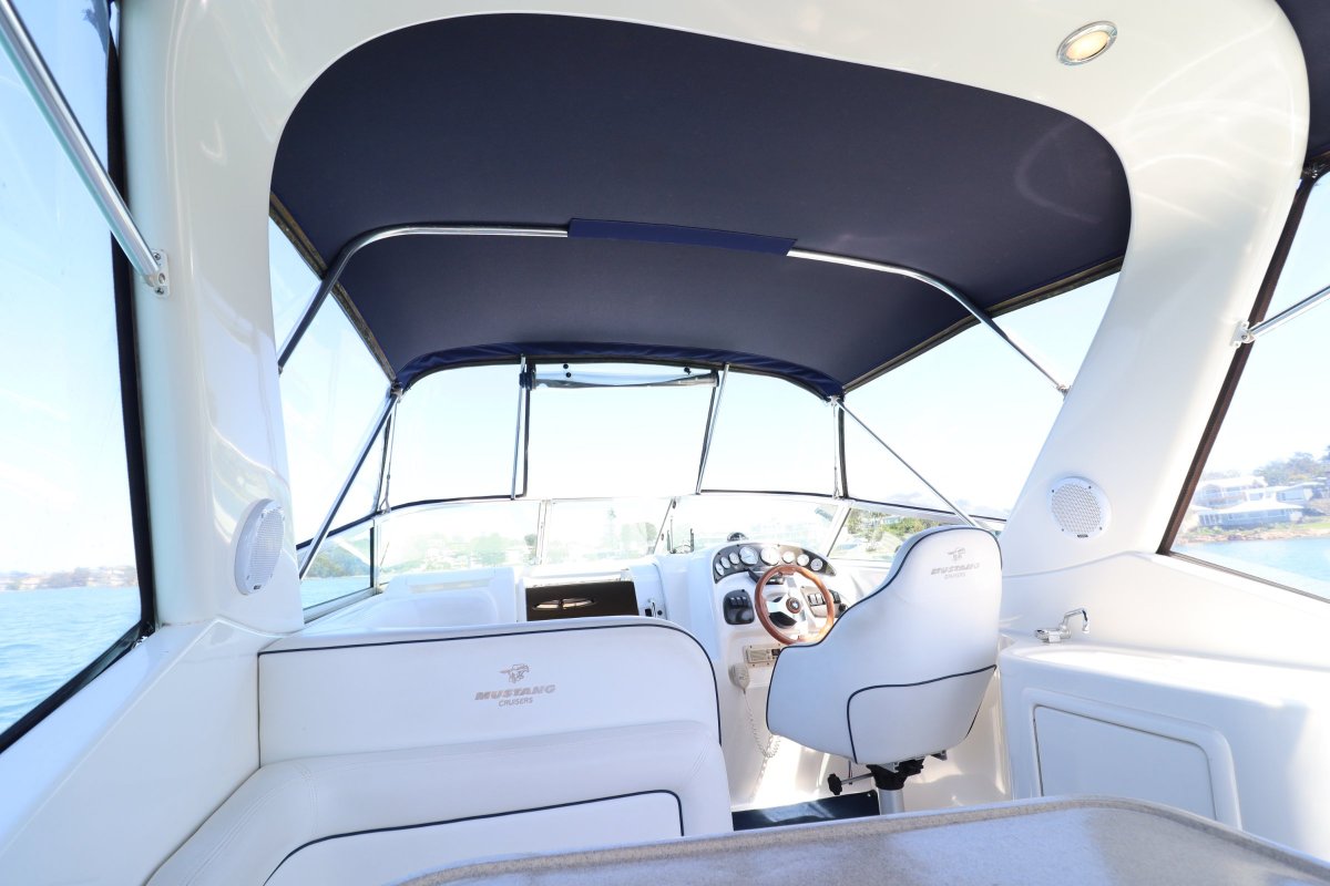 Mustang 2800 SportsCruiser Series III