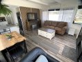 Nerve Tonic. Immaculate, 2 Decked, 3 Bed Houseboat