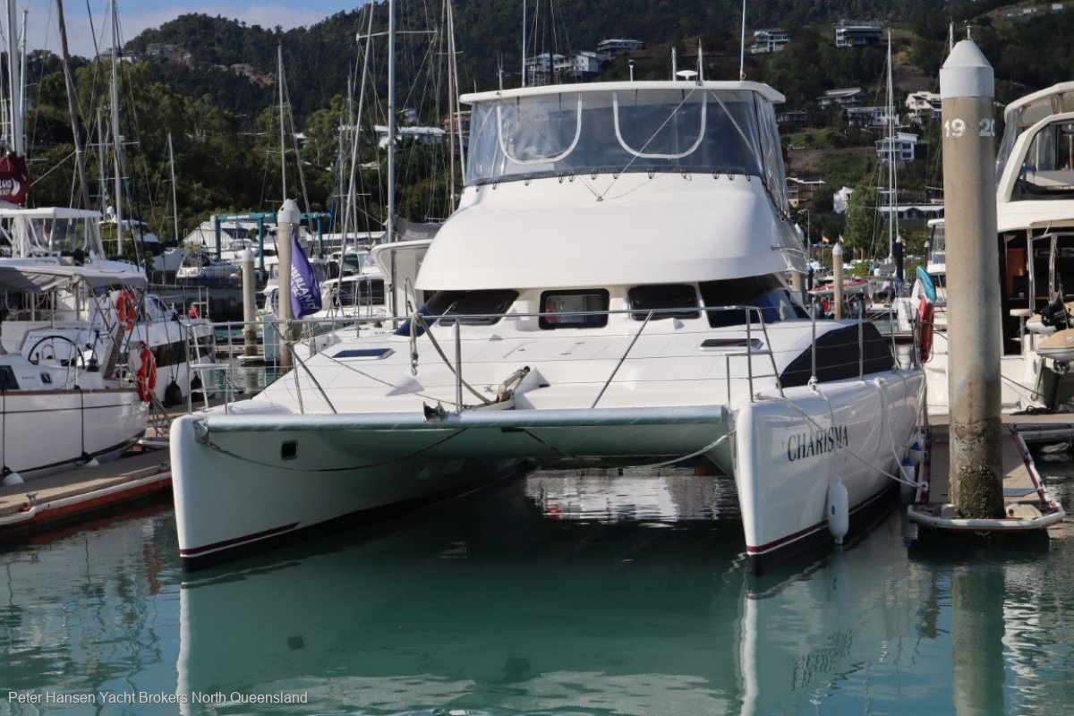 Lightwave 38 Power Cat