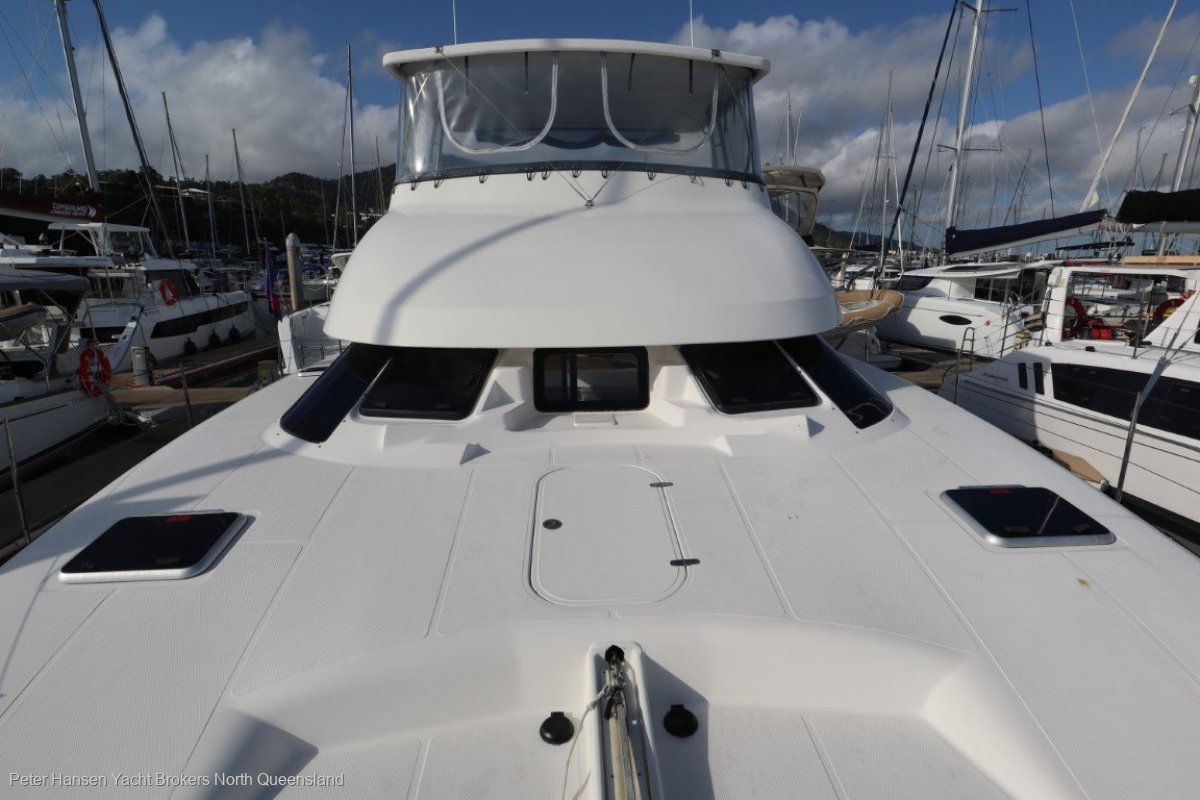 Lightwave 38 Power Cat