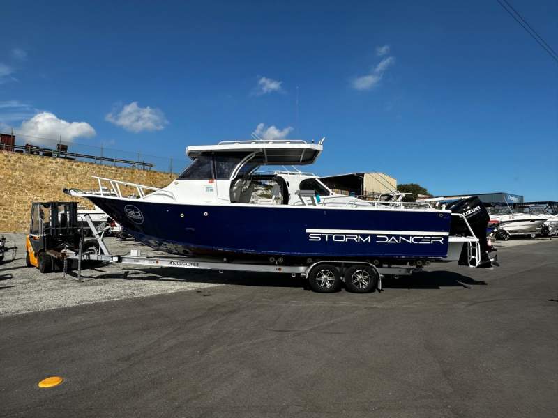 Delta 9.2 2020 MODEL 250HP SUZUKI'S SUIT FISHO'S AND DIVERS