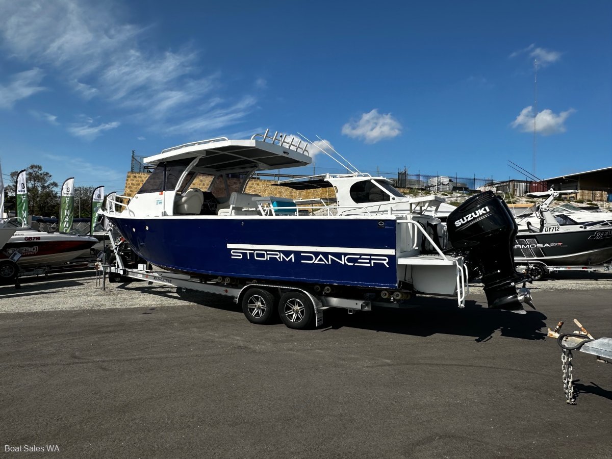 Delta 9.2 2020 MODEL 250HP SUZUKIS SUIT FISHOS AND DIVERS
