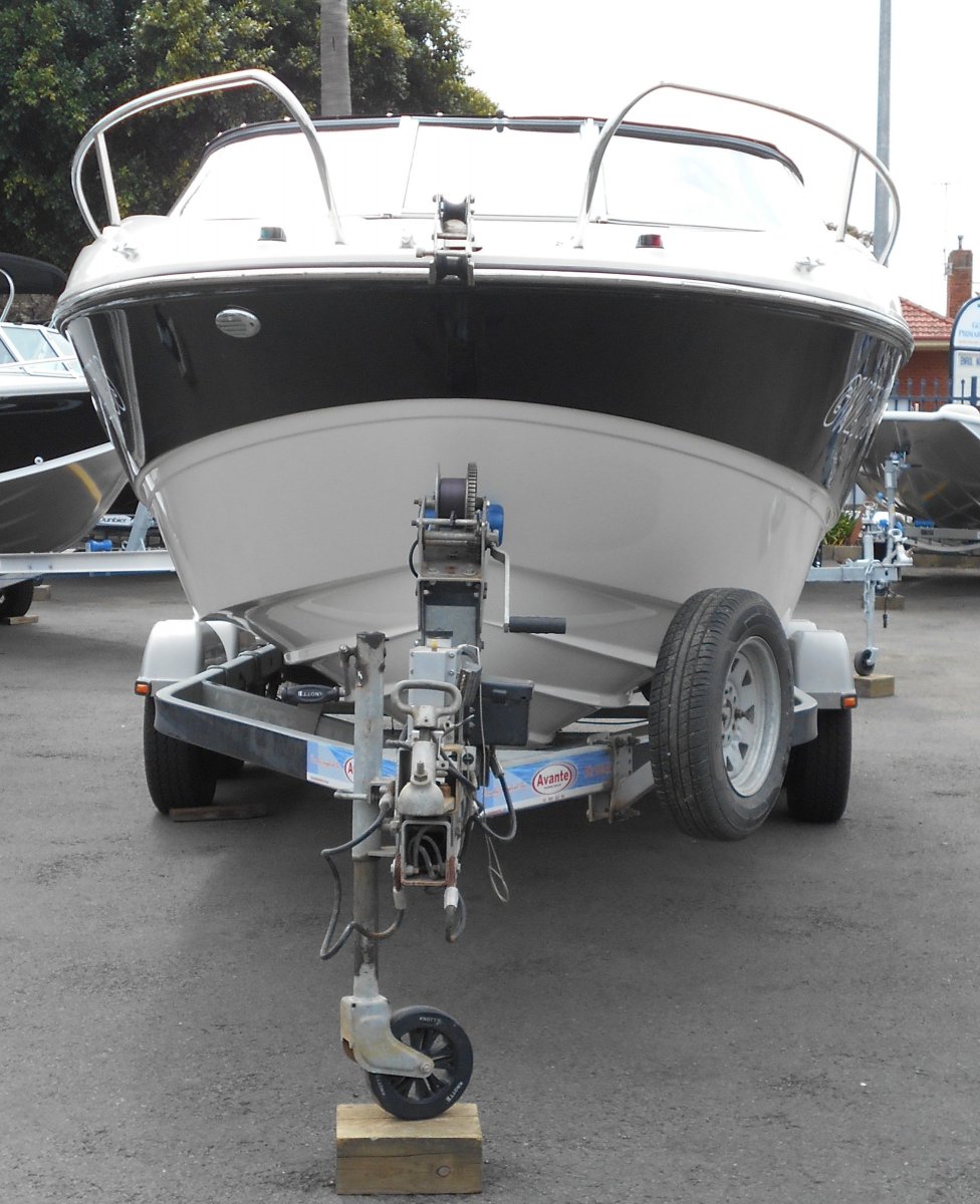 Bayliner 642 Cuddy