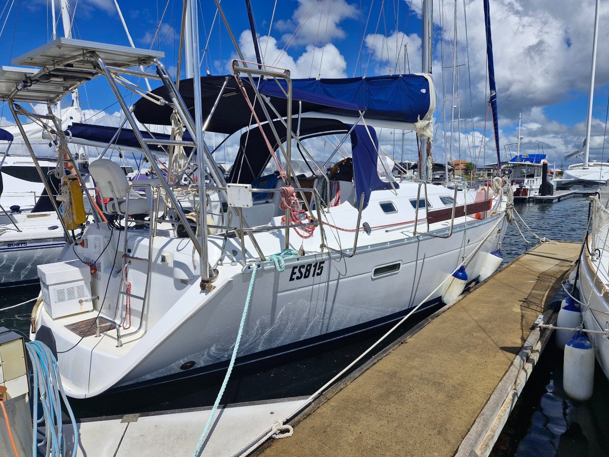 Beneteau 393