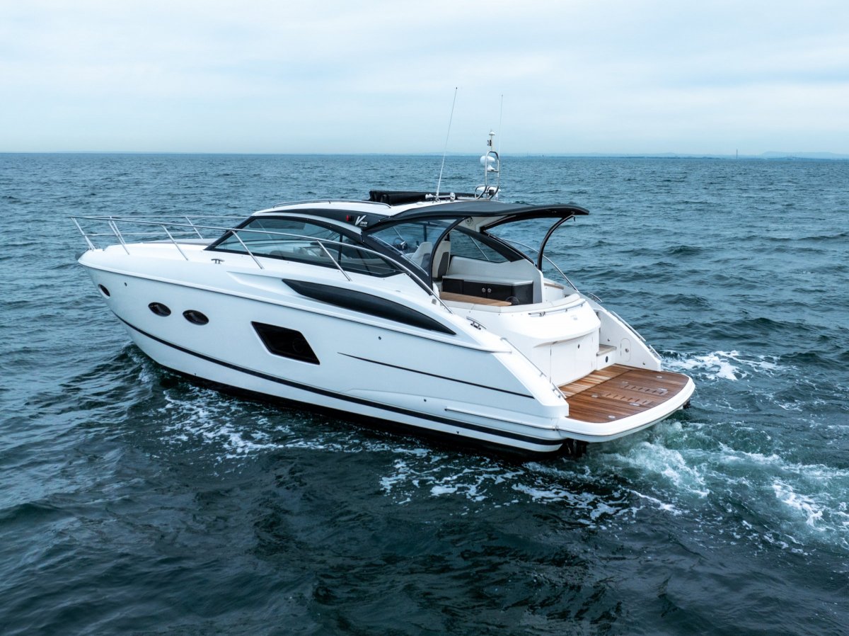 Princess V39