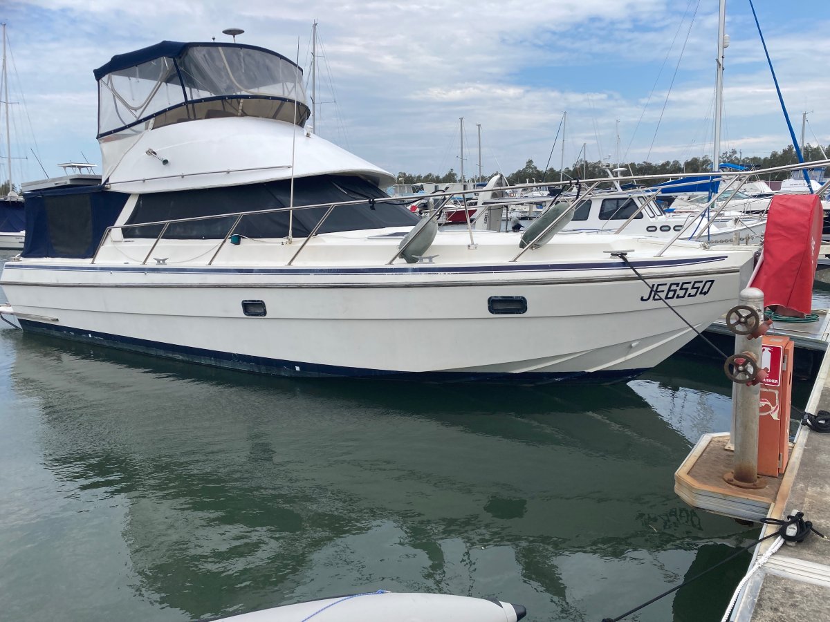 Leeder 38 Flybridge