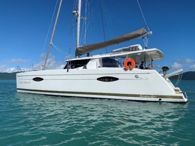 Fountaine Pajot Helia 44 2014 Fountaine Pajot Helia 44 Maestro