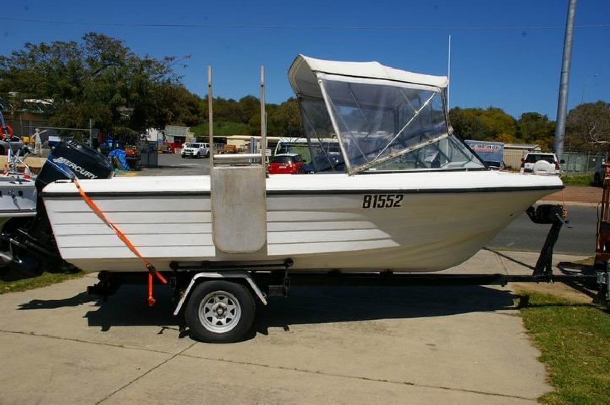 Swiftcraft Mariner runabout